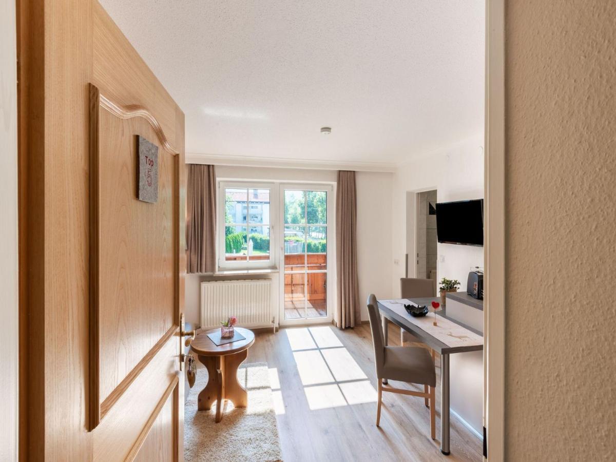 Living-Apart Anita Oetz Bagian luar foto